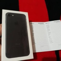 Iphone 7 32gb Black Green Peel Garansi Resmi Apple Indonesia