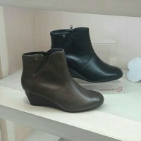 Sepatu Wanita HUSH PUPPIES ORI Murah / SALE / Original / Boots