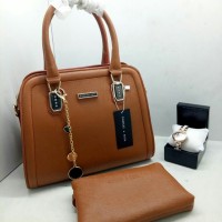 Tas wanita import CK coklat muda+dompet+tali+set jam tangan yg elegan