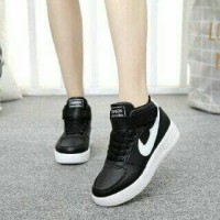 SEPATU NIKE BE48 SILKY