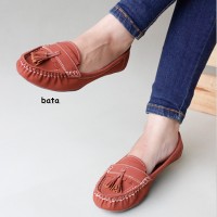 Sepatu Wanita Pita Full Sol Karet Sepatu Flat Shoes Gratica IS09 Bata
