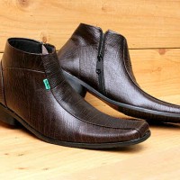 sepatu kickers pantofel kulit formal pria kerja resmi