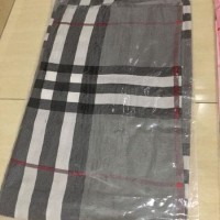 Jilbab Ice cream Hijab/Jilbab / Kerudung Segiempat pashmina burbery