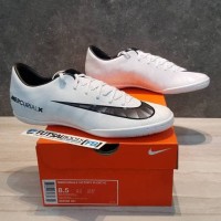 Sepatu Futsal Nike Mercurial X Victory CR7 Ronaldo IC - White