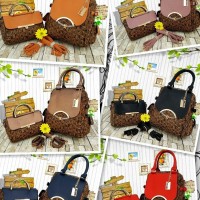 Tas Ransel BONIA
Seri 389