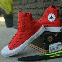 sepatu converse lunarloon tinggi. ( vietnam) sz 36-43. free kaos kaki