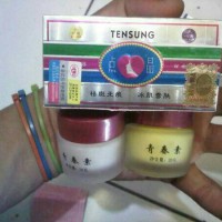 Jual PAKET PEMUTIH WAJAH PRIA & WANITA TENSUNG CREAM & SCRAB Murah