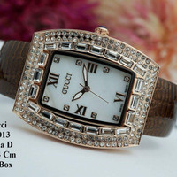 jam tangan wanita mewah berkualitas Gucci syahrini