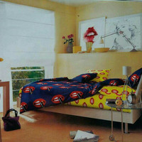 Sprei Katun Jepang Motif Lip-Lipstick-Bibir ukuran 160x200