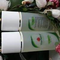 THERASKIN FLC OILY - PEMBERSIH WAJAH LEMBUT UNTUK KULIT BERMINYAK