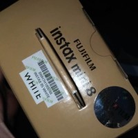 Kamera FUJIFILM Instax mini 8 PUTIH instant camera Resmi original
