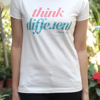 T-Shirt Kaos Quote Inspirasi Motivasi Wanita Think Different