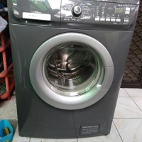 Mesin cuci Electrolux EWF 1073 A SUPER