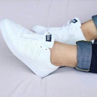 Sepatu Adidas Neo Advantage Women Full Putih White Grade Original KW