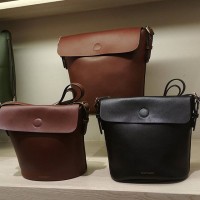 tas merk hush puppies kecil