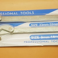 2 pcs Multi function Adjustable Snap'N Wrench Universal / kunci pas