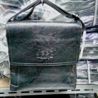 Tas Kulit Casual Selempang Trendy Merk Jeep Import Quality Warna Hitam