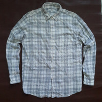 Kemeja Flanel UNIQLO . Size L . Second Bekas import original