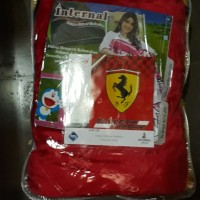 selimut bulu ferrari. selimut internal ferrari