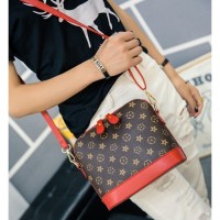 TAS JALAN SANTAI REMAJA WANITA ANAK SIMPEL MERAH KEREN IMPORT HANG OUT