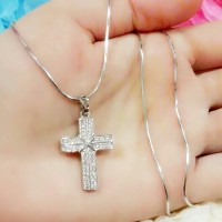 Kalung Salib Silver Emas Putih (motif C) Xuping Perhiasan Lapis Emas