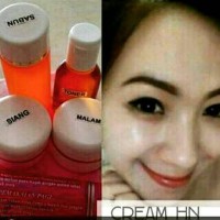 Jual cream hn original bisa memutihkan kulit tanpa perlu memakai alas bedak Murah