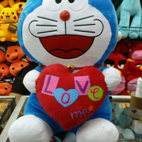 boneka doraemon jumbo love