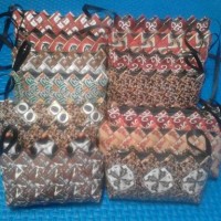 Jual Tempat pensil /tas Selempang Plastik Daur Ulang (Recycle Product) Murah
