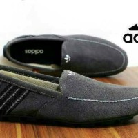 Sepatu adidas slip on / casual slop tanpa tali