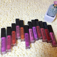 Lipstik NYX Matte me