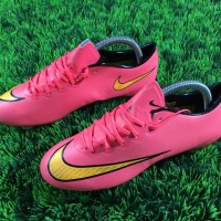 Sepatu Bola Nike Mercurial Pink Hyperpunch