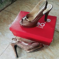 Preloved FLADEO Ori / Sepatu wanita / High heels