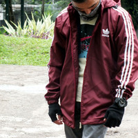 Jual JAKET PARASUT ADIDAS / JAKET WINDBREAKER / WINDRUNNER MAROON LIST WHIT Murah
