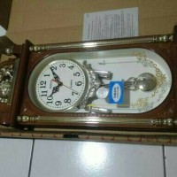 Jam Dinding Sakana Besar Asli Bunyi & Pendulum