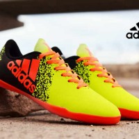 sepatu casual futsal pria sepak bola terbaru keren Adidas Futsal Man