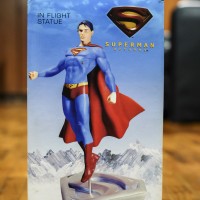 Jual Superman Returns in Flight Statue Limited Edition | BNOB Murah