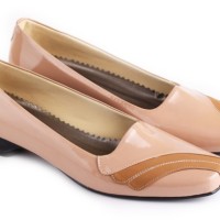 Sepatu kulit JK trend fashion kantor/formal wanita terbaru/239