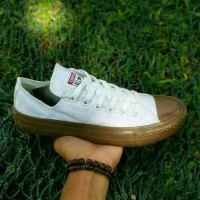 Sepatu Kets Converse CT Gum White Kado Untuk Pacar Istri Suami Anak