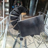 tangga putar, tangga besi, tangga spiral, minimalis, pagar besi,