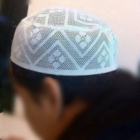Jual Peci/Kopiah Rajut (Jaring) Import - Putih Murah