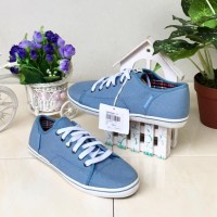 SEPATU QUIKSILVER ORI... SALE