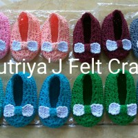 Jual Sepatu Bayi Rajut Pita Murah