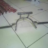 dudukan/bracket lampu sorot NMAX