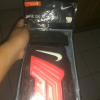 Sarung Tangan Nike GK. Jr. Size 8, Warna hitam pink murah!!