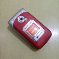 HP Sony Ericsson Z530I Red Moviestar Normal Batangan