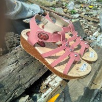 Sepatu Wanita / Cewek sandal wanita wedges mulan BCN1161 slm
