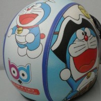 Helm bogo animasi DORAEMON