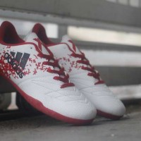 SEPATU MURAH ADIDAS SEPAK BOLA FUTSAL RONALDO PRIA PUTIH MERAH