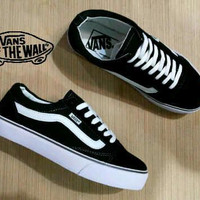 Sepatu Pria VANS OLD SKOOL Distro Hitam List Putih Sekolah Casual Prom