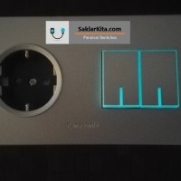 Kombinasi Stop Kontak dan Saklar 2 Gang Panasonic Silver Fluorecence
